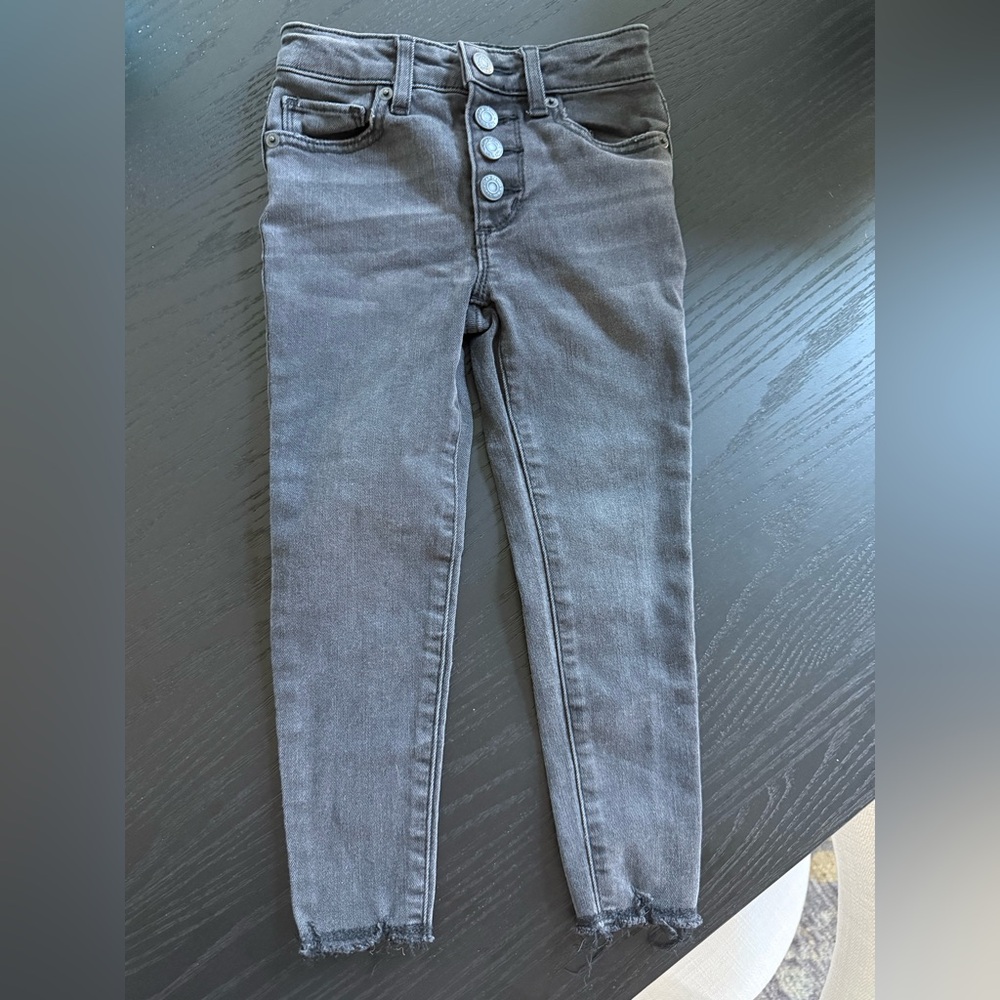 Adorable Gap Jegging Ankle High Rise